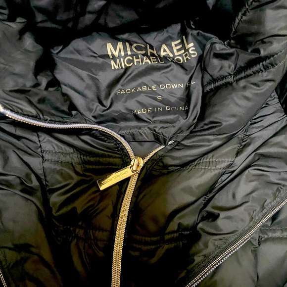 Michael Kors Down Packable - Picture 2 of 9